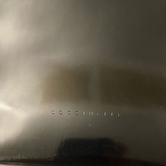 Coccinelle patent leather purse - Picture 10 of 11